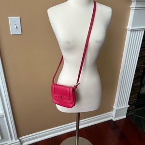 Tory Burch Amanda Slim Crossbody Bag